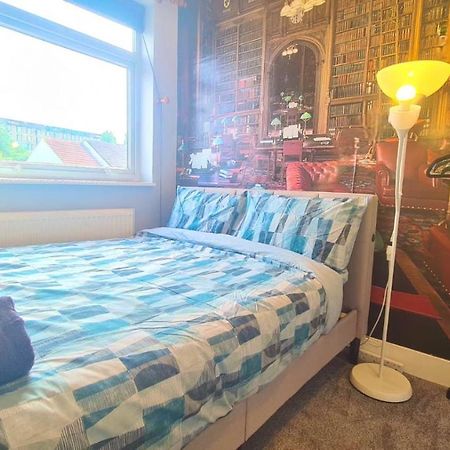 Cosy Room In East Ham ロンドン エクステリア 写真