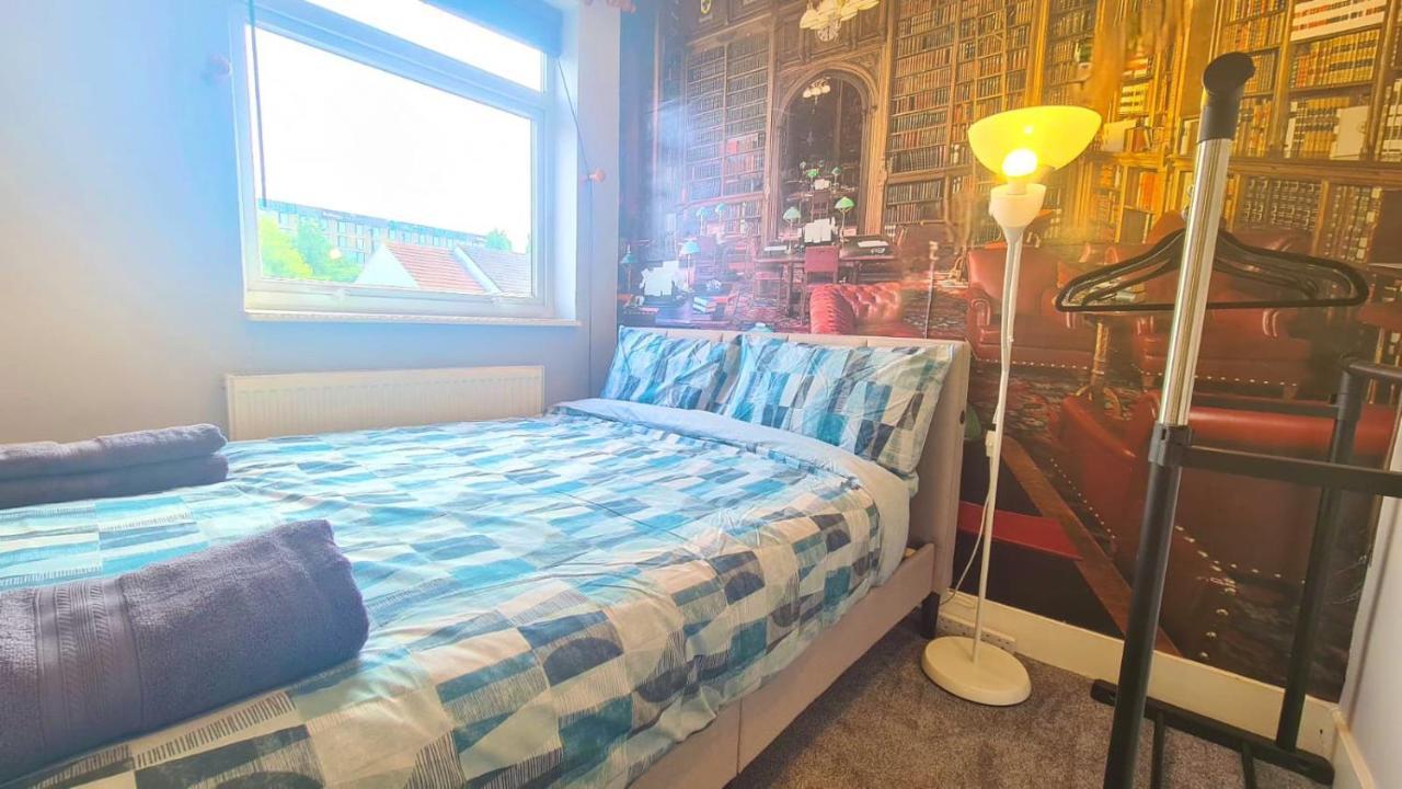 Cosy Room In East Ham ロンドン エクステリア 写真
