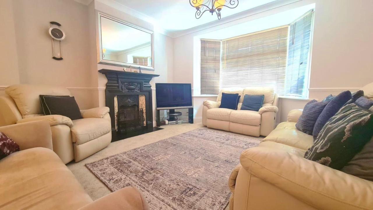 Cosy Room In East Ham ロンドン エクステリア 写真